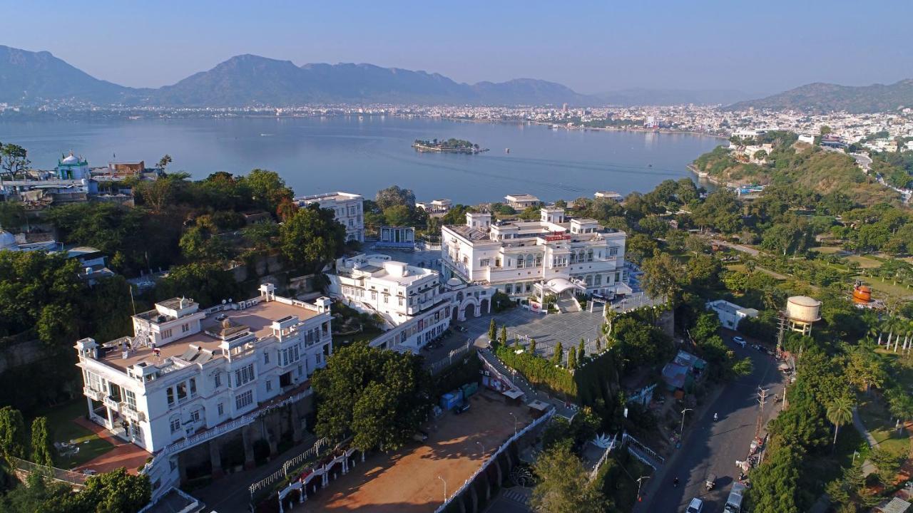 Hotel Merwara Estate- A Luxury Heritage Resort Adžmér Exteriér fotografie